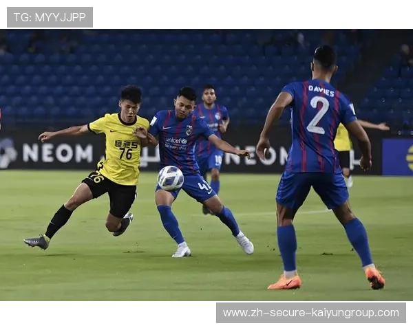 上海海港亚冠生死战，柔佛主场迎接严峻挑战